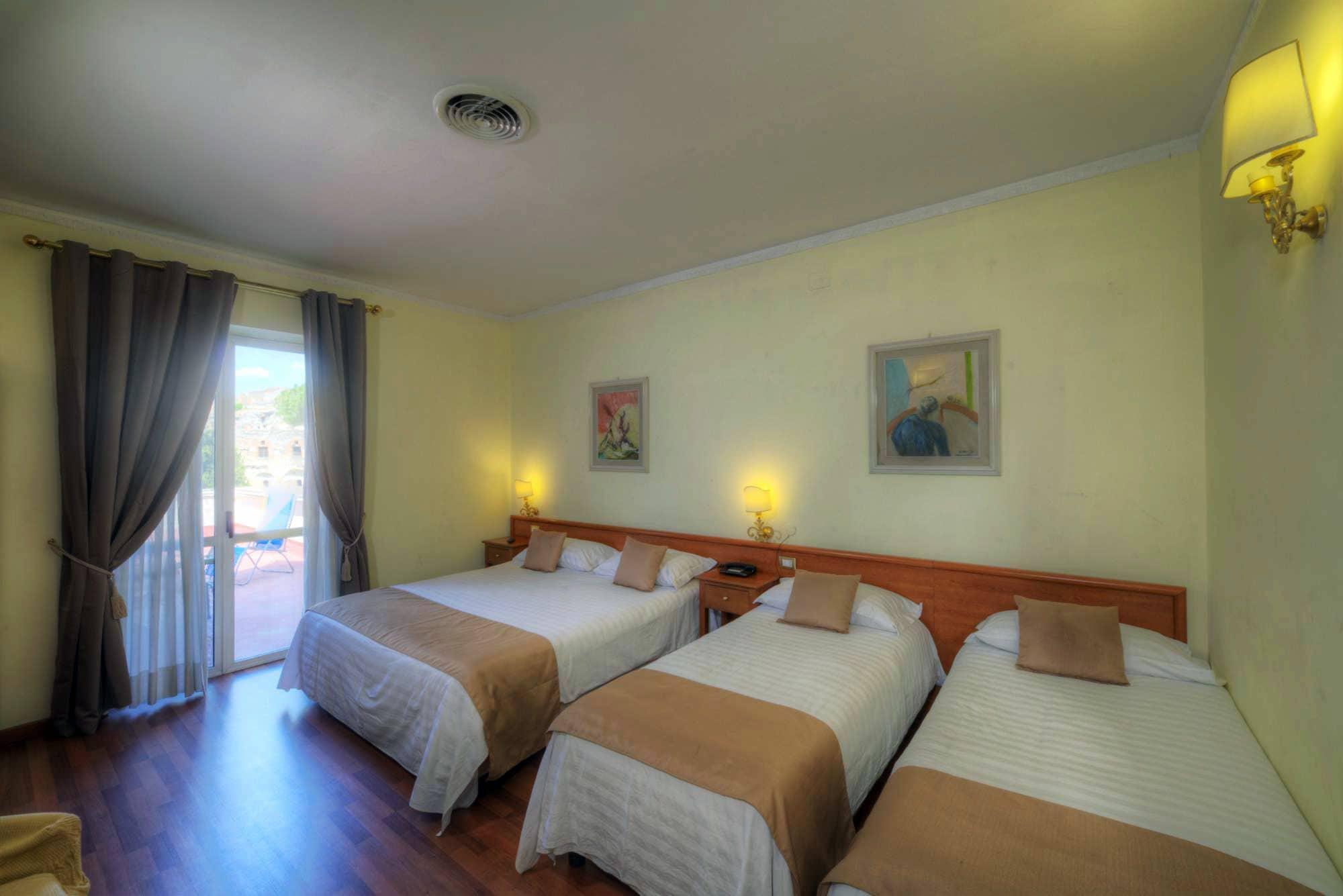 Hotel Vittoria Помпей Екстериор снимка