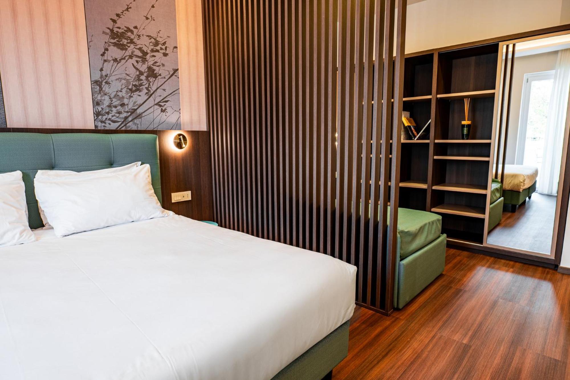 Hotel Vittoria Помпей Екстериор снимка