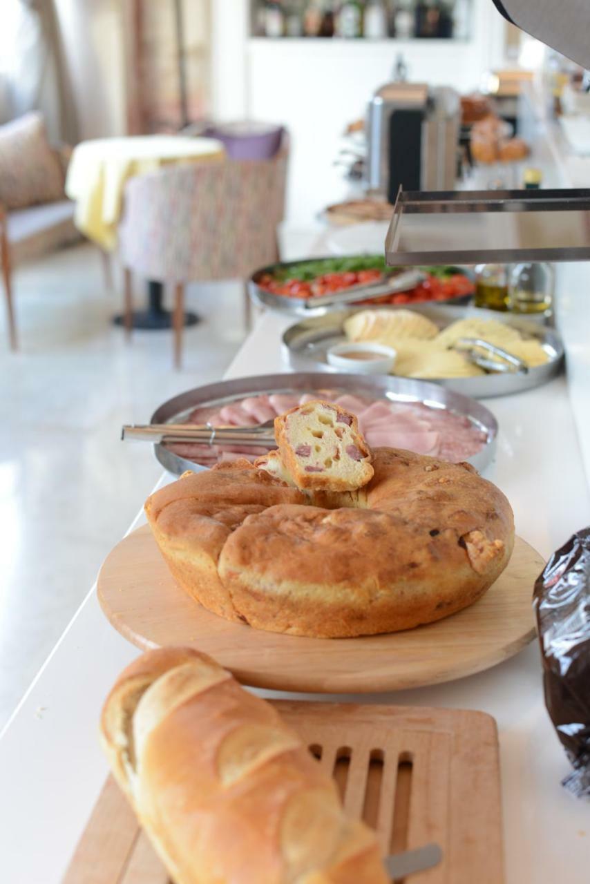 Hotel Vittoria Помпей Екстериор снимка